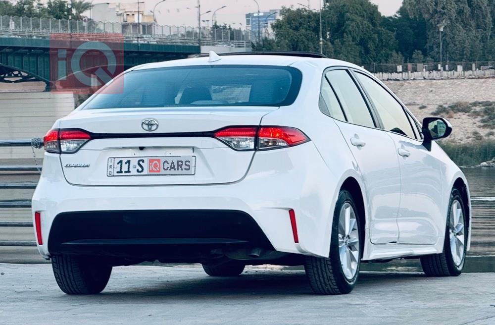 تۆیۆتا کۆرۆلا